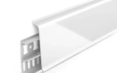 Плинтус напольный ПВХ Идеал Деконика 85 мм 001-G Белый глянец