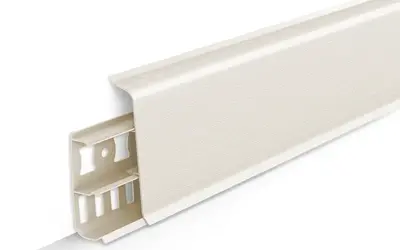 Плинтус напольный ПВХ Идеал Деконика 70 мм 033 Кремово-белый