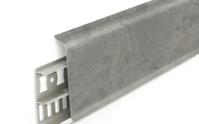 Плинтус напольный ПВХ Идеал Деконика 70 мм 547 Лофт светло-серый