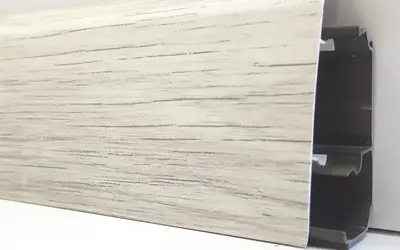 Плинтус напольный ПВХ Декор Пласт 67 мм LL005 Ясень Шимо Светый