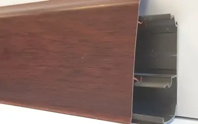 Плинтус напольный ПВХ Декор Пласт 67 мм LL020 Бубинга