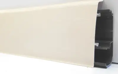 Плинтус напольный ПВХ Декор Пласт 67 мм LL027 Смола фисташкового дерева