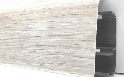 Плинтус напольный ПВХ Декор Пласт 67 мм LL030 Береза Белая