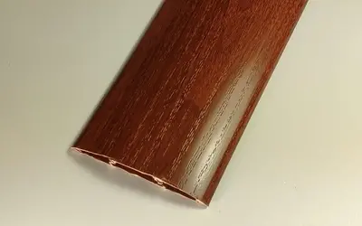 Наличник ПВХ с кабель-каналом 70мм Идеал 341 Ольха